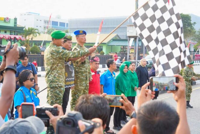 
 Kirab Merah Putih 2.026 Meter Semarakkan Peringatan Kemerdekaan di Kaltara