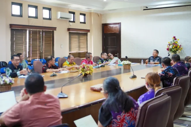 
 Pemkab Malinau Matangkan Irau Ke-12, Sekda Ernes Tekankan Harus Jadi Panggung Budaya dan Potensi Lokal Hingga KORMI Turut Dilibatkan