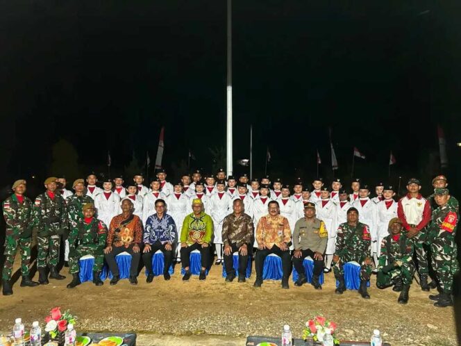 
 Pengukuhan Paskibra Kecamatan Kayan Hulu