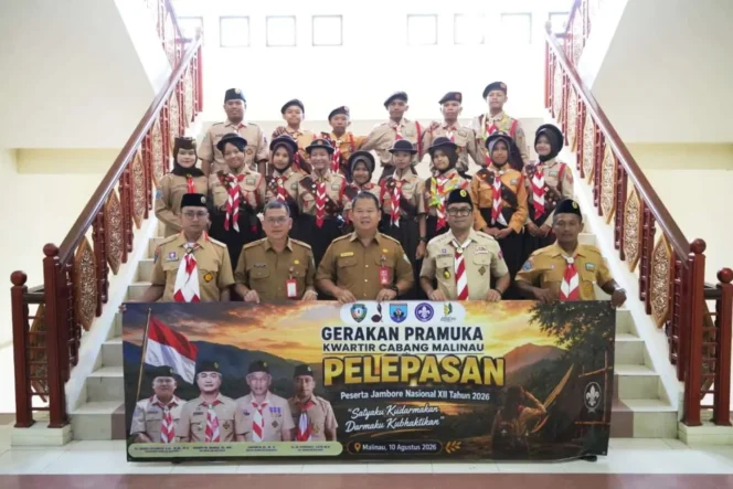 
 Sekda Lepas Kebeangkatan Kontingen Malinau Menuju Jambore Nasional XII