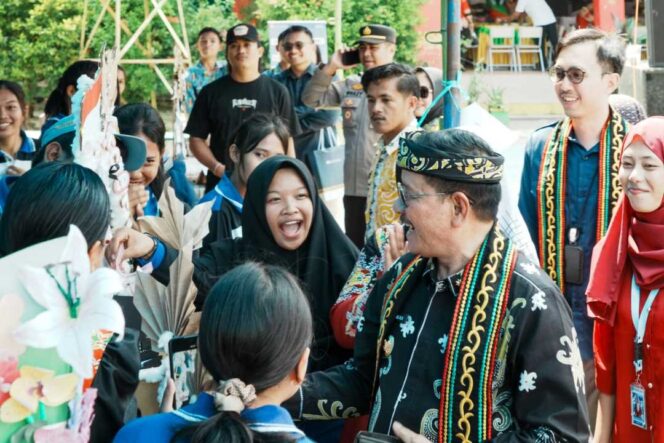 
 Wagub Ajak Pelajar Kaltara Maknai Kemerdekaan Lewat Kreativitas