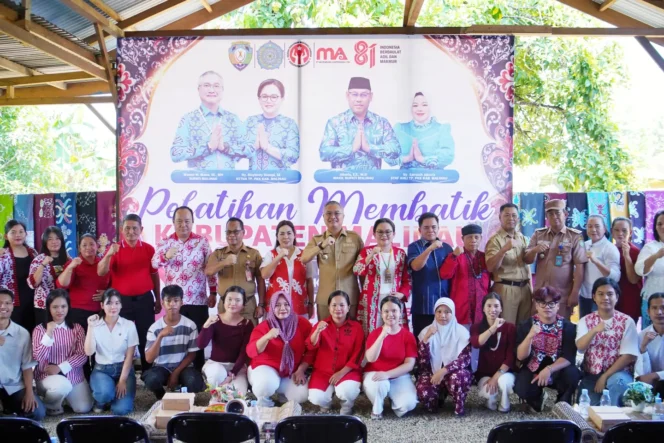 
 Warisan Budaya Jadi Penggerak UMKM, Bupati Wempi Dorong Batik Malinau Jadi Ikon Produk Lokal dan Unggulan Daerah