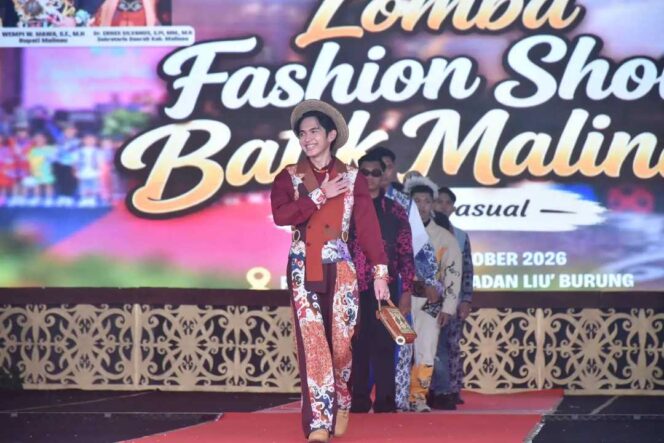 
 Lomba Fasion Show Smart Casual Meriahkan HUT Kabupaten Malinau Ke-27 dan Irau Ke-12