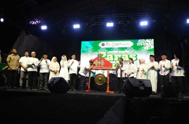 
 Ribuan Warga Padati RTP Paras, Nunukan Bersholawat Penuh Khidmat Di Malam Pembukaan Paras Fest 2026